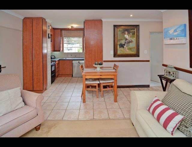 2 BEDROOM TOWNHOUSE FOR SALE IN FAIRLAND